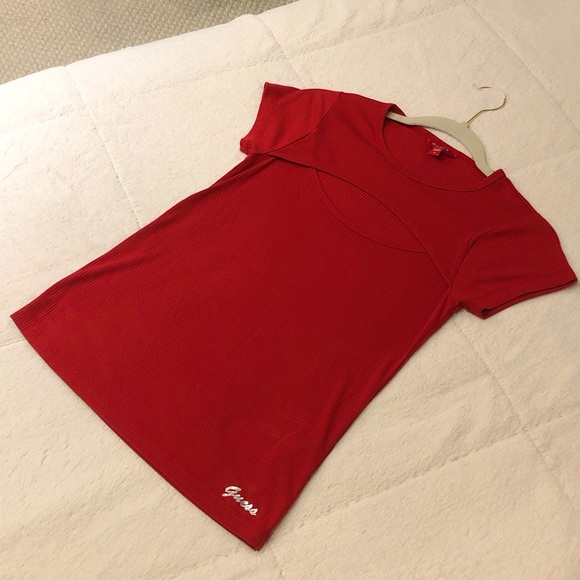 Guess Red Ribbed Cutout Tee ♥️⁉️ - Picture 2 of 7